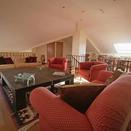 Holiday home Rocha's House - *