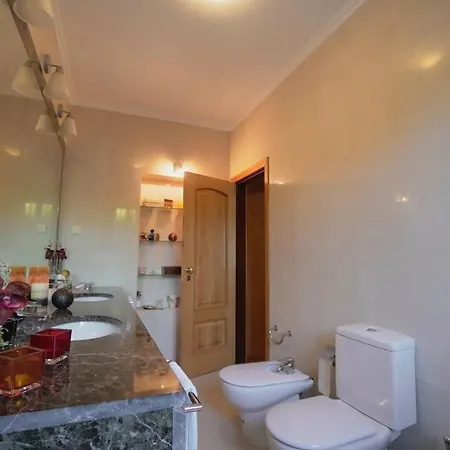 Nyaraló Rocha's House - *